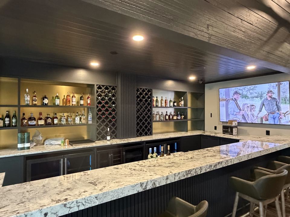 The clubhouse bar.